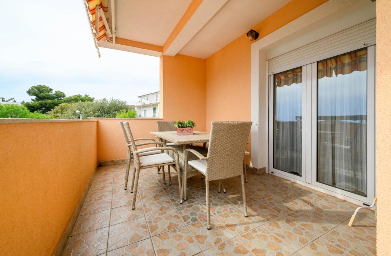 Apartment Malibu Zaboric Eksteriør bilde