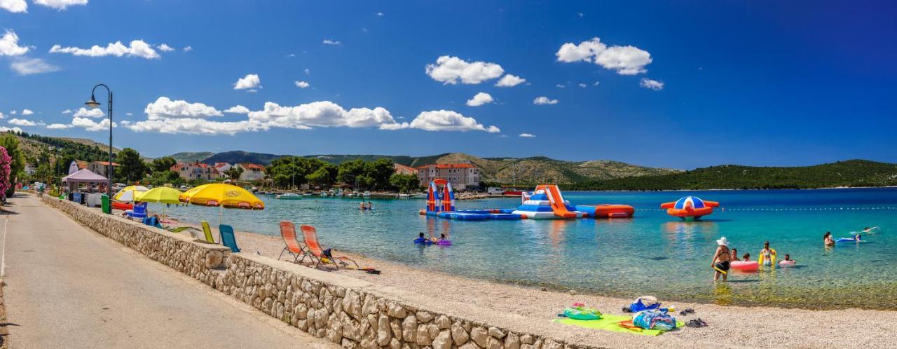 Apartment Malibu Zaboric Eksteriør bilde